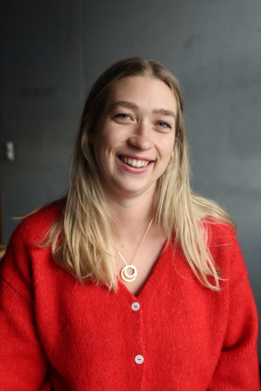 Luisa Kohlhas, Omnipräsenz-Strategin für Yoga und Health & Wellbeing